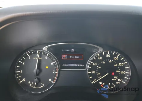 2017 Nissan Pathfinder S z USA, uszkodzony, nr VIN 5N1DR2MM3HC672902